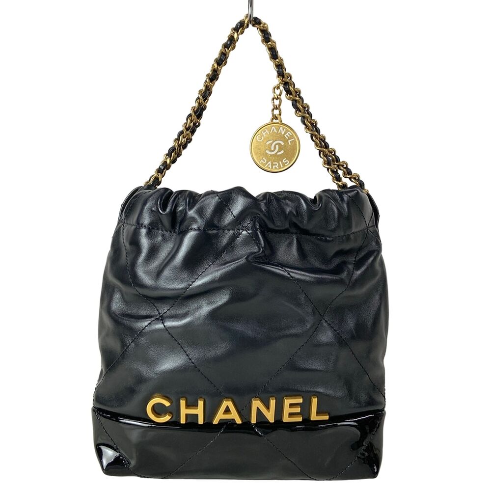 Chanel 22 mini handbag AS3980 Shiny Calfskin Patent Leather